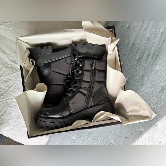 Marc Fisher combat boots - Picture 3 of 6